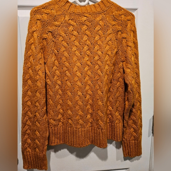 Lucky Brand Cable Knit Sweater in Warm Amber SIZE MEDIUM NWT - Picture 2 of 11